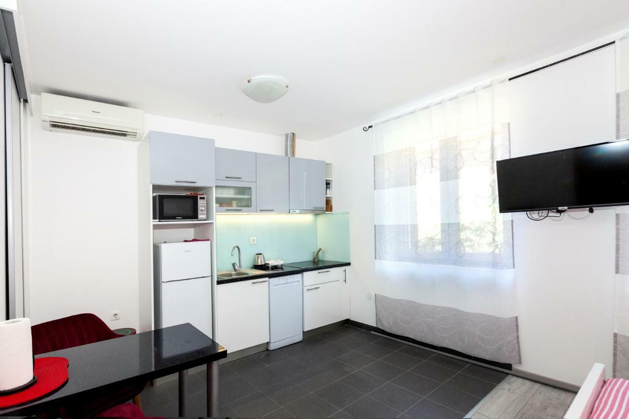 Studio Apartment Toma Split Exterior foto