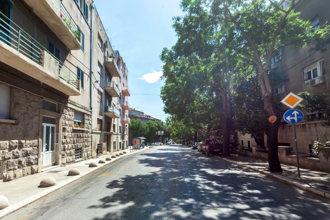 Studio Apartment Toma Split Exterior foto